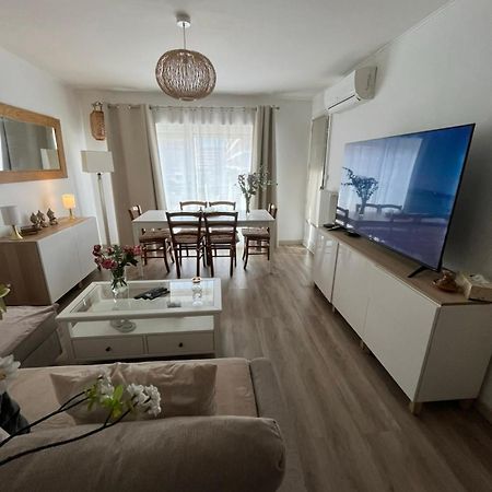 En Face Du Velodrome Appartement Marseilles Buitenkant foto